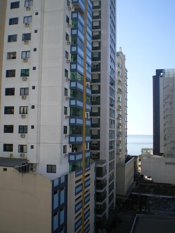 Apartamento Dante Tomio Balneario Camboriu Exterior foto