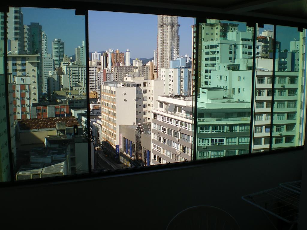 Apartamento Dante Tomio Balneario Camboriu Exterior foto